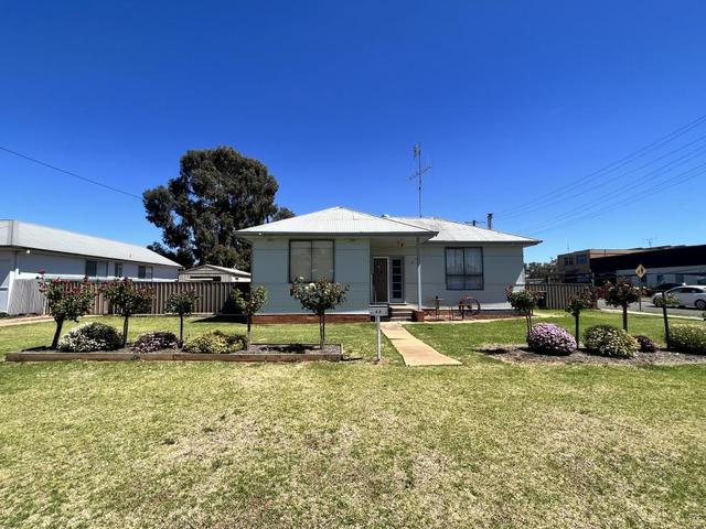 69 Tocumwal Street, NSW 2713