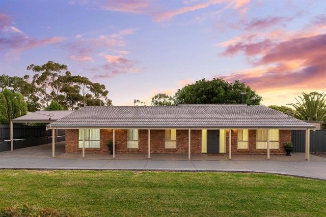 996 Black Top Road, SA 5114