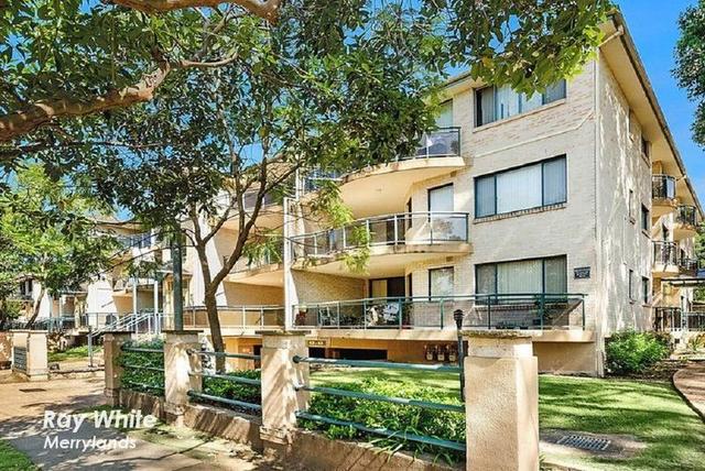 1/43 Memorial Ave, NSW 2160