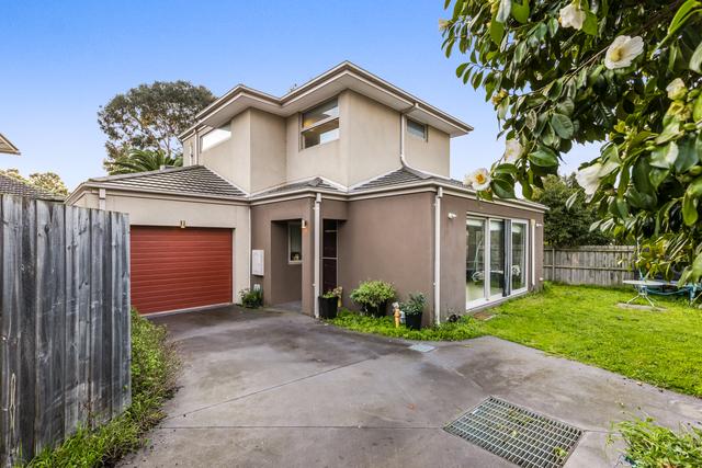 2/9 Norwich Street, VIC 3155
