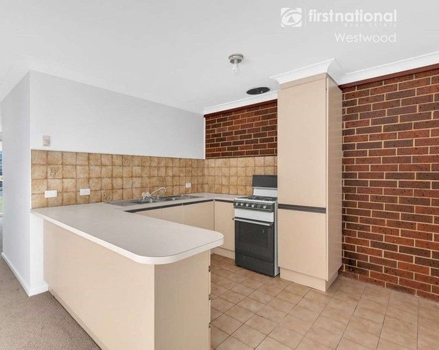2/146 Mossfiel Drive, VIC 3029