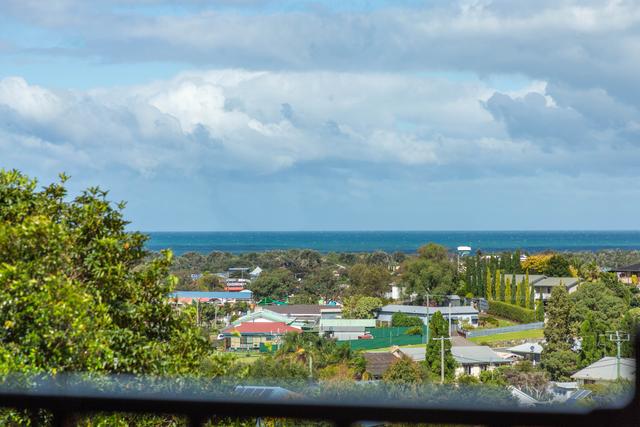 6 Highland Court, VIC 3909
