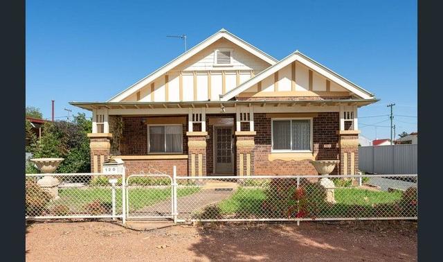 120 Deboos Street, NSW 2666