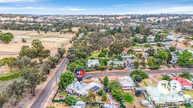 1 Cowley Street, WA 6244