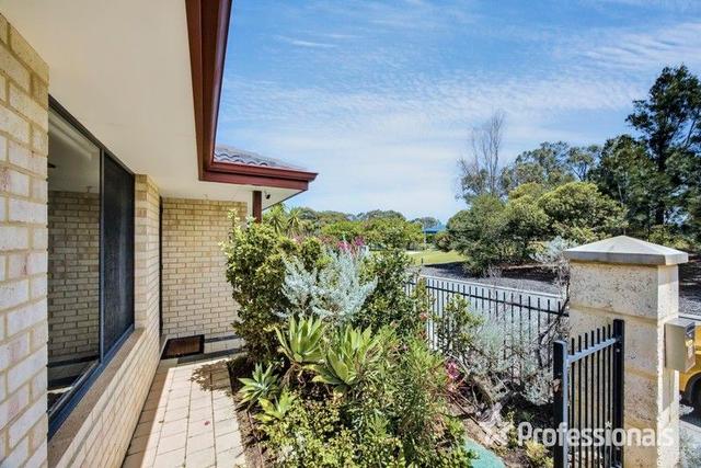 30 Kalbarri Avenue, WA 6035