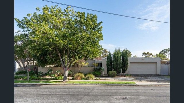 24 St Andrews Crescent, SA 5040