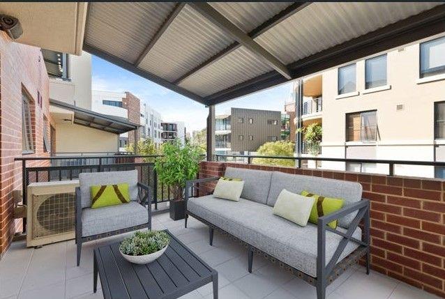 13/2 Wexford Street, WA 6008