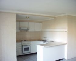 laundry and bathroom (2005-03-29)