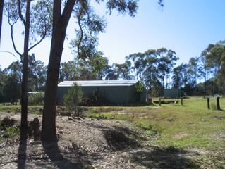 Stables (2008-03-17)