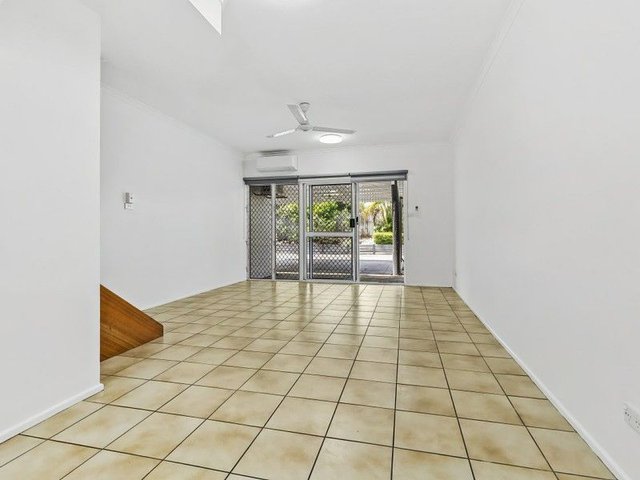 7/33-35 Fairweather Street, QLD 4878