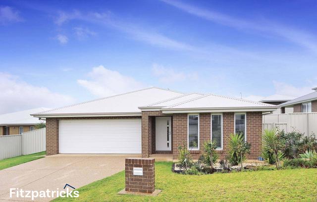 23 Brownlow Drive, NSW 2650