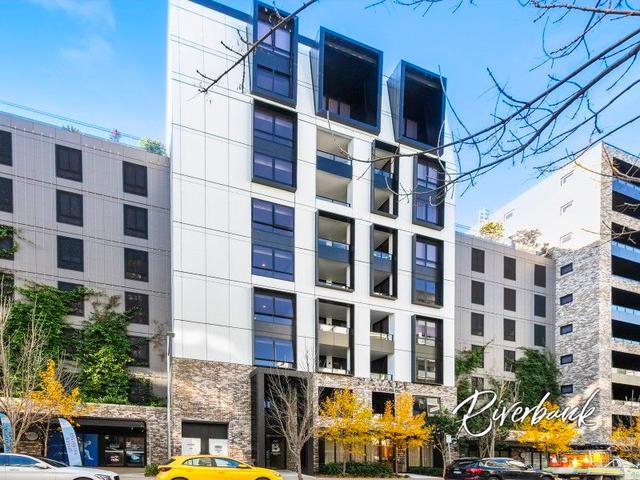 415/2B Lord Sheffield Circuit, NSW 2750