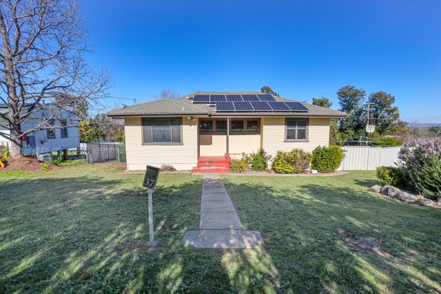 37 Bourke Street, NSW 2794