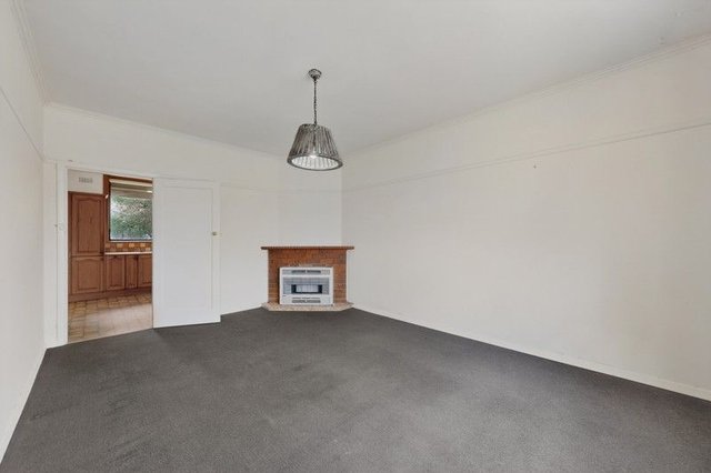 51 Dunstan Parade, VIC 3207