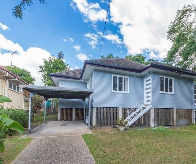 11 Caedmon Street, QLD 4107