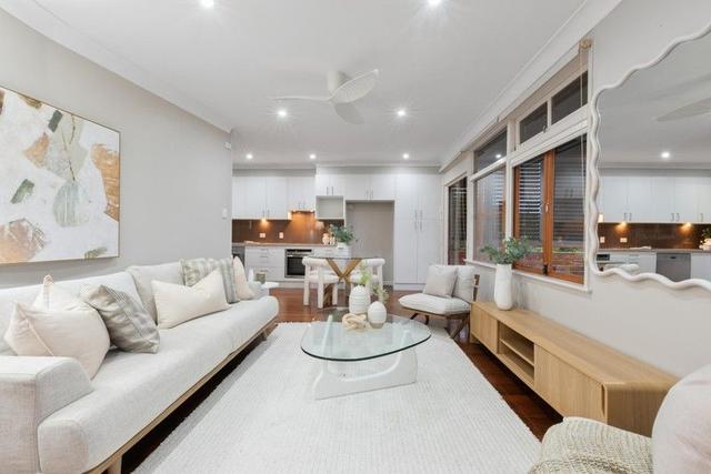 47 Burrowa Street, QLD 4053