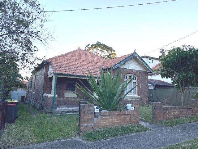 34 Clarence Road, NSW 2216
