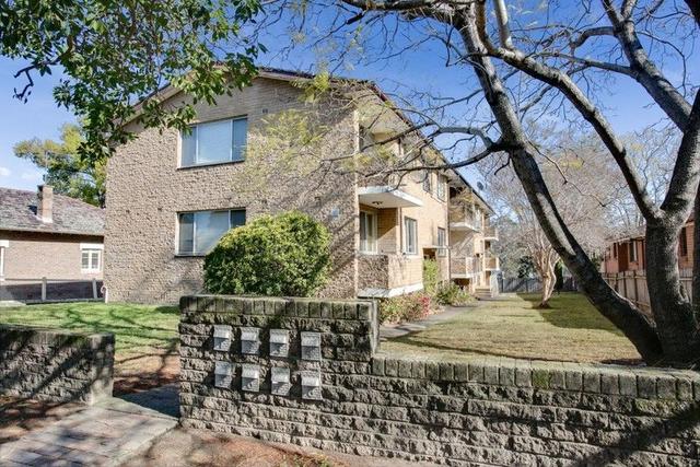 2/27 Lemongrove Road, NSW 2750