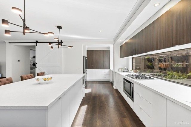 18 Trader Street, VIC 3226