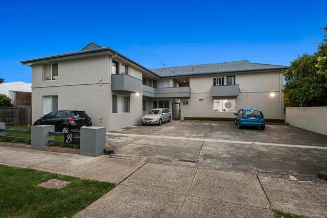 1/64 Powell Street, VIC 3013