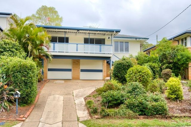24 Cranbourne Street, QLD 4032