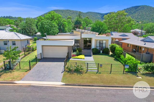 124 Rawson Avenue, NSW 2340