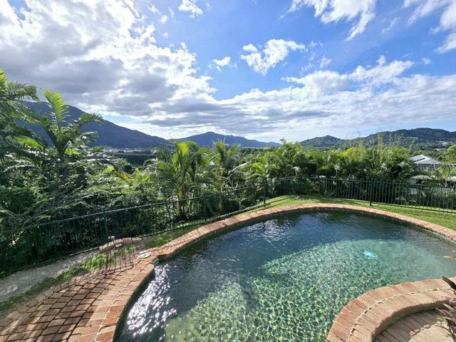 33-35 View Street, QLD 4870