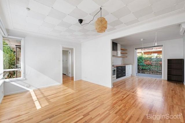 1/28 Commercial Road, VIC 3011