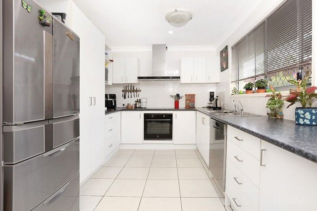 13 Riverlea Waters Drive, QLD 4211