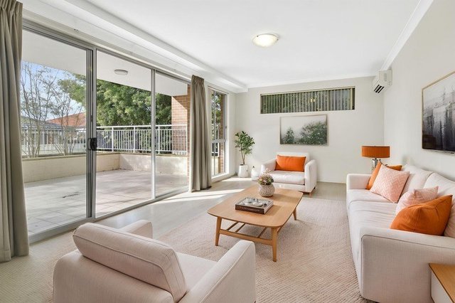 11/4-6 Coleridge Street, NSW 2210
