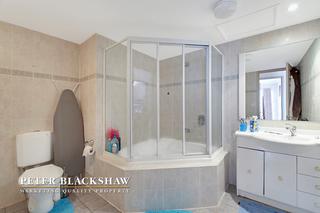 Bathroom (2014-09-18)