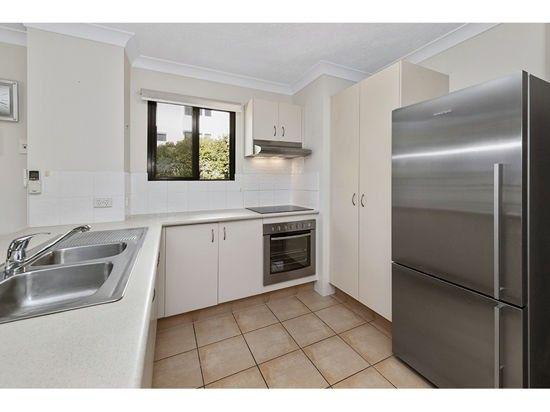 Unit 18, 16-26 Waverley Street, QLD 4215