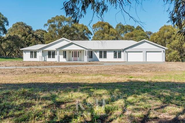 21 Tweddle Road, VIC 3437