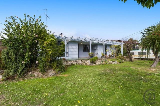 16 Correas Street, WA 6208