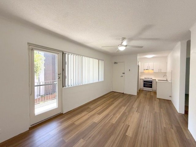 6/11 Bank Street, NSW 2114