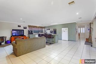 Kitchen/Family Room