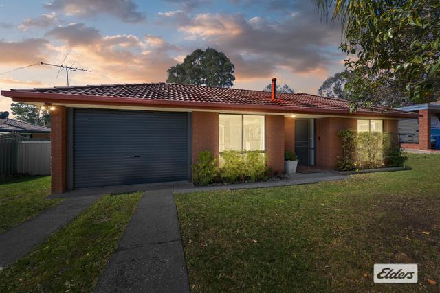 13 McMahon Place, VIC 3690