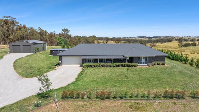 32 Davis Lane, NSW 2583