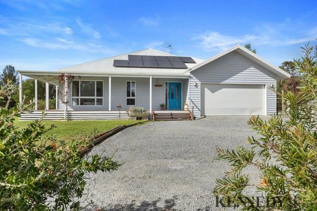 11-12 Ghost Gum Court, NSW 2647