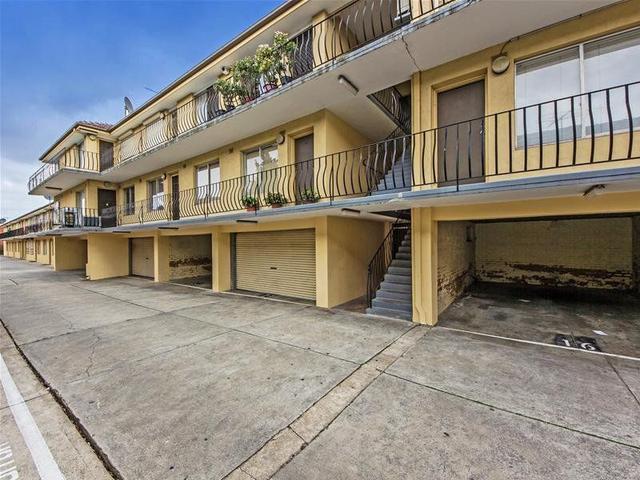 20/709 Barkly Street, VIC 3012