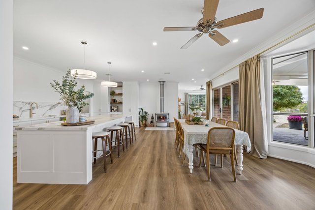 'The Finches', 7 Galloway Place, NSW 2582
