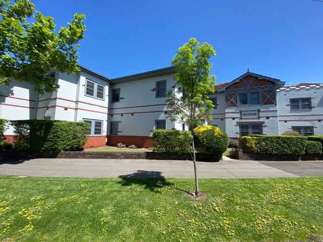 8/22 Glen Eira Road, VIC 3185
