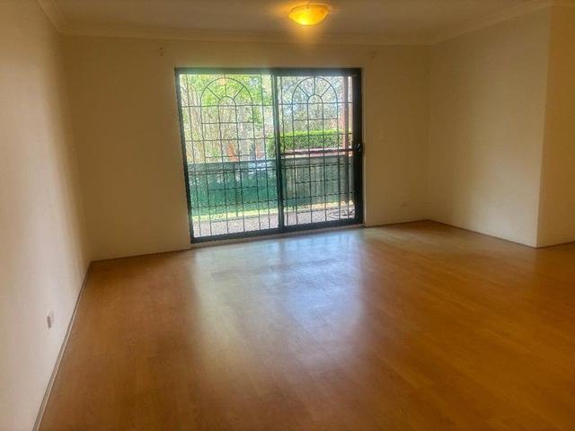 8/13-17 Oswald Street, NSW 2194