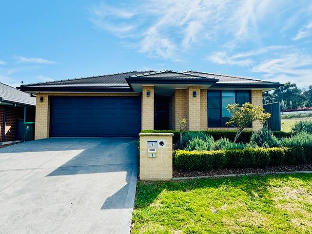 7 Viola Place, NSW 2800