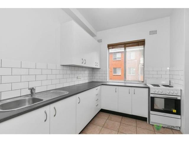 17/146 Chuter Avenue, NSW 2217