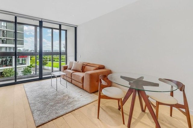 301/13 Halifax  Street, NSW 2113