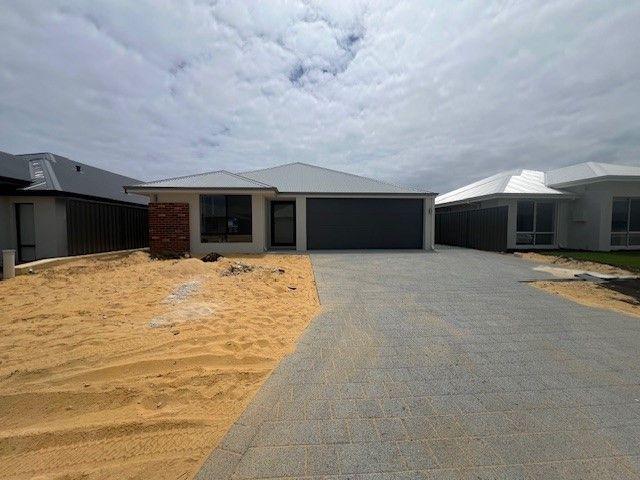 21 Kalbarri Wy, WA 6211