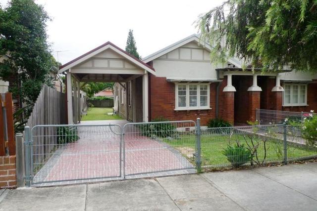8 Hammond Ave, NSW 2132