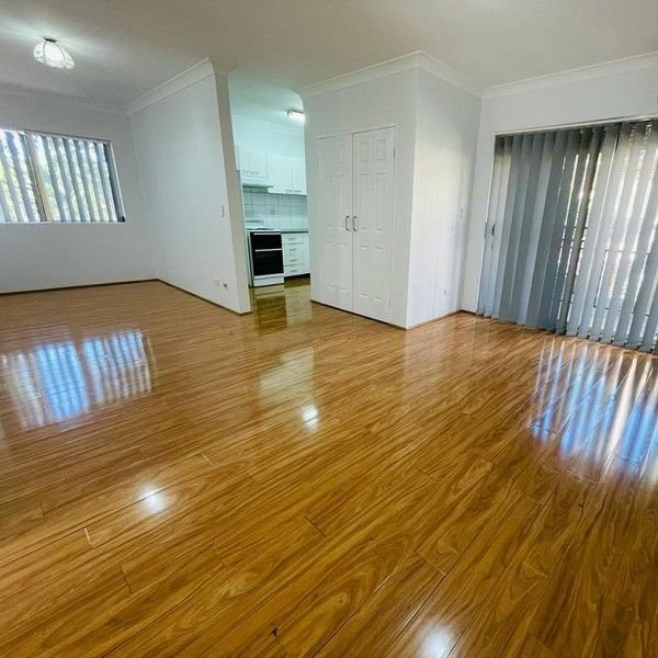 1/62 Stapleton St, NSW 2145
