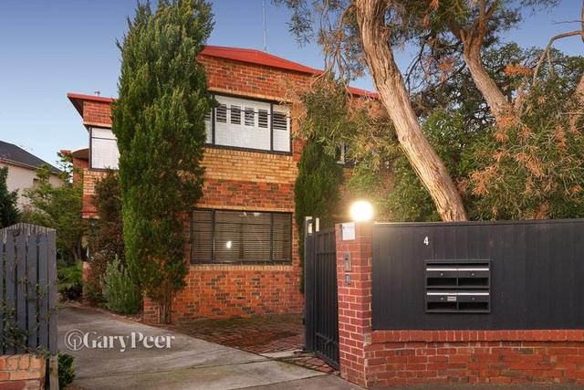 2/4 Eildon Court, VIC 3182